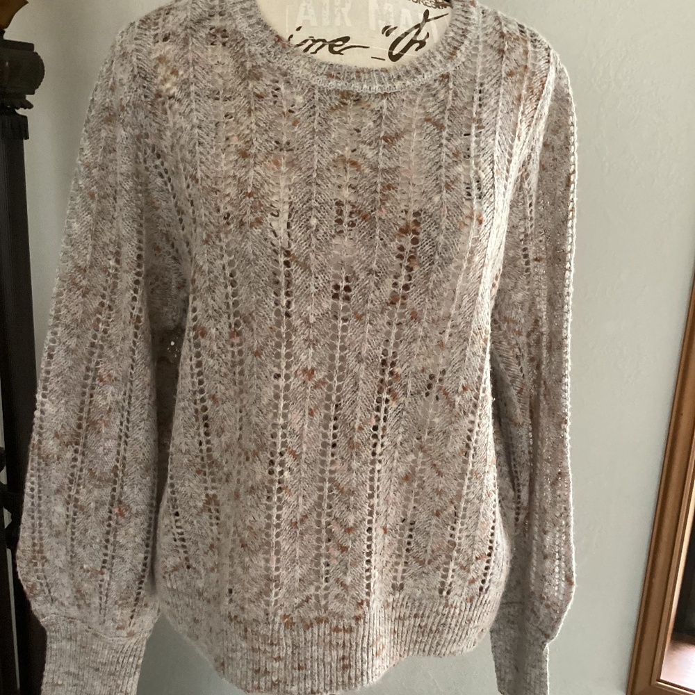 Margeaux & Ellie Lightweight Delicate Knit Design Sweater